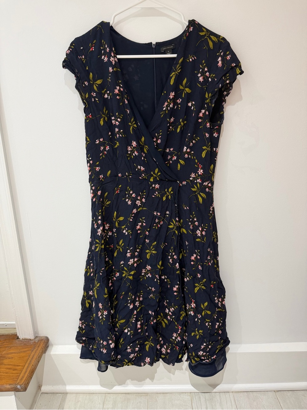 Ann Taylor Navy Floral Wrap-Style Women’s Midi Dress